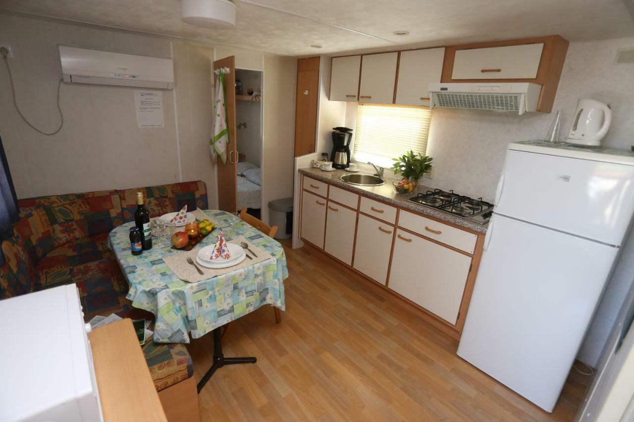 Mobile Homes Dole Živogošće Екстериор снимка